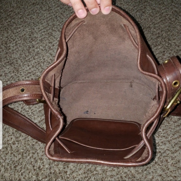 COACH BUCKET BAG #9952. - Picture 7 of 8